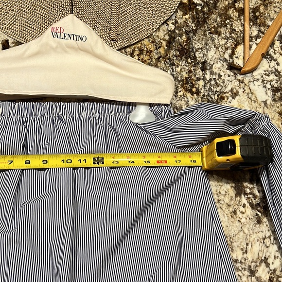 Off shoulder blue and white striped open back top women’s size L 100% cotton - Picture 10 of 16